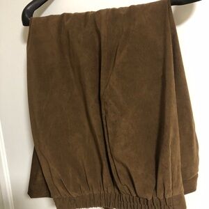 Brown Suede-Look crop pants